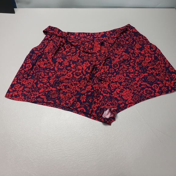 Terra and sky high rise navy blue and red flower shorts women's plus size 1X - Picture 1 of 9